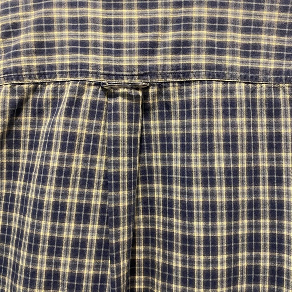 EDDIE BAUER Men’s “LongSleeves Plaid Shirt” Size L Blue Buttons Pockets EUC - Picture 4 of 5